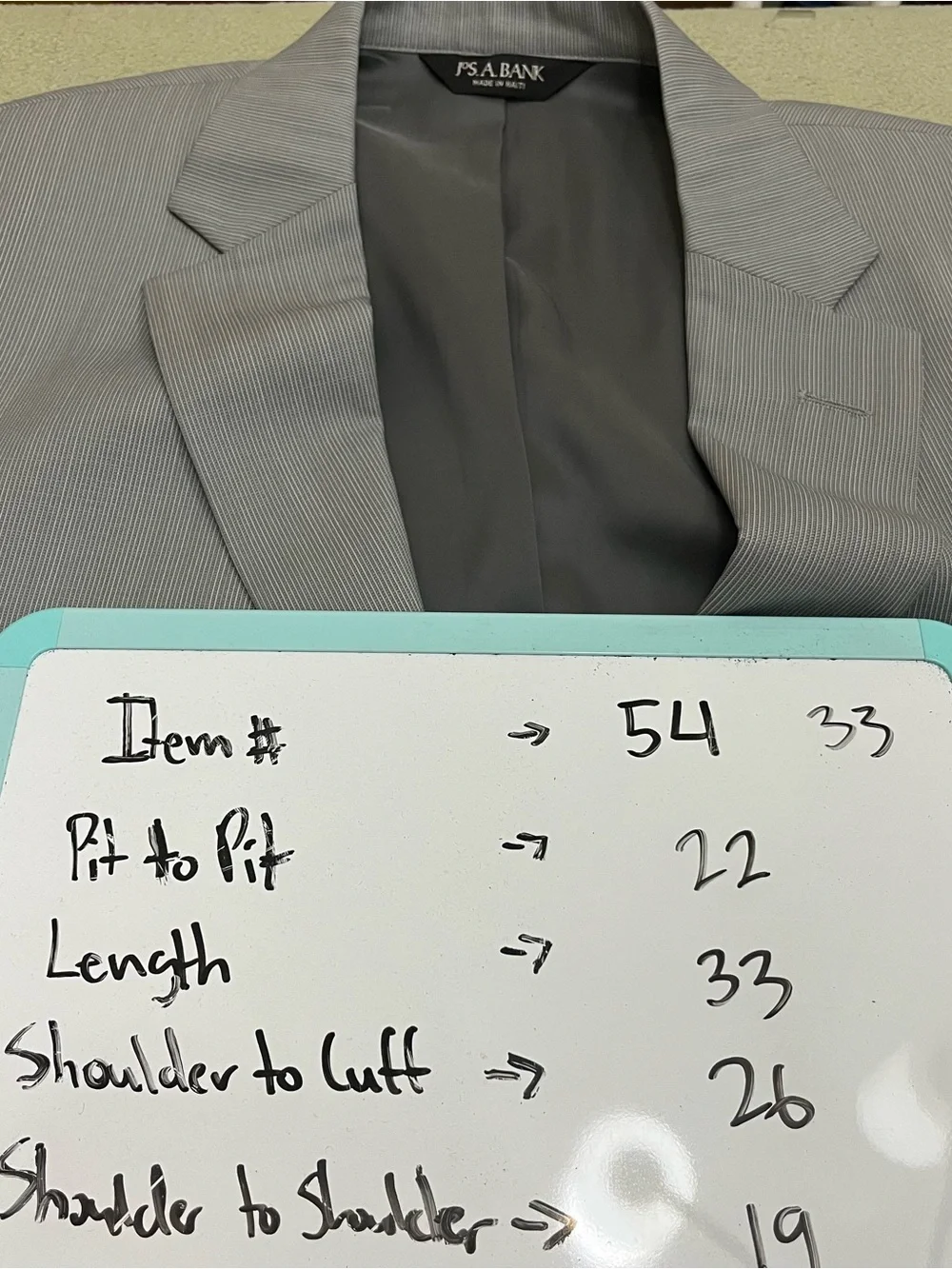 Jos A Bank Blazer Traveler Collection Men’s 41L Grey 100% Wool Tailored Fit